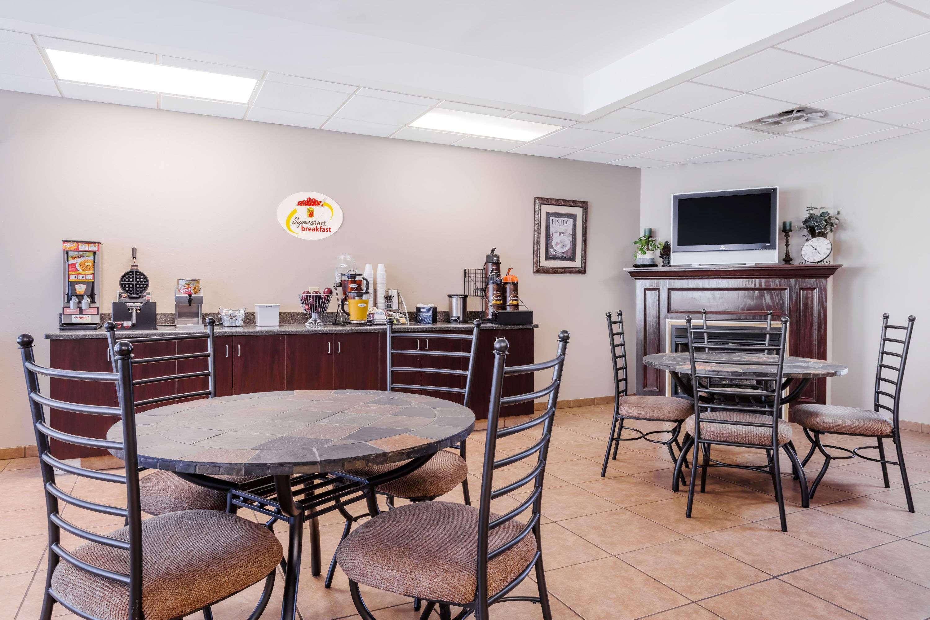 Super 8 By Wyndham Rainsville Extérieur photo